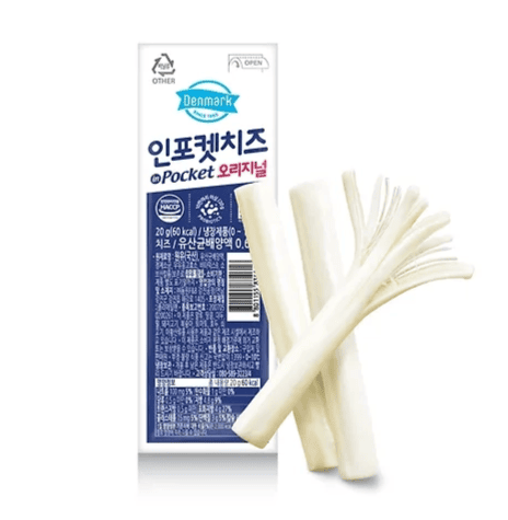 덴마크 인포켓치즈 제품과 스트링치즈 세 개